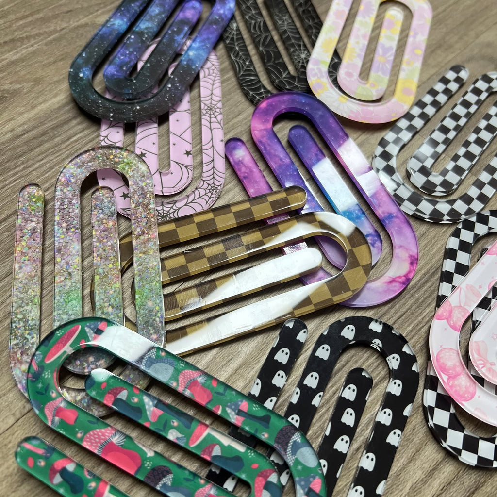 Jumbo Acrylic Paperclips / Bookmarks - Pink Galaxy