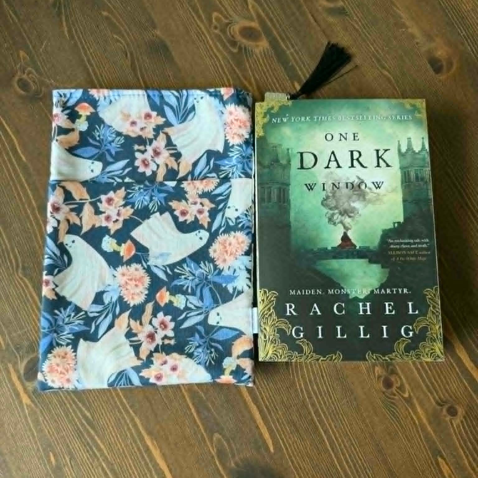 Medium Book Sleeve - Floral Ghosts
