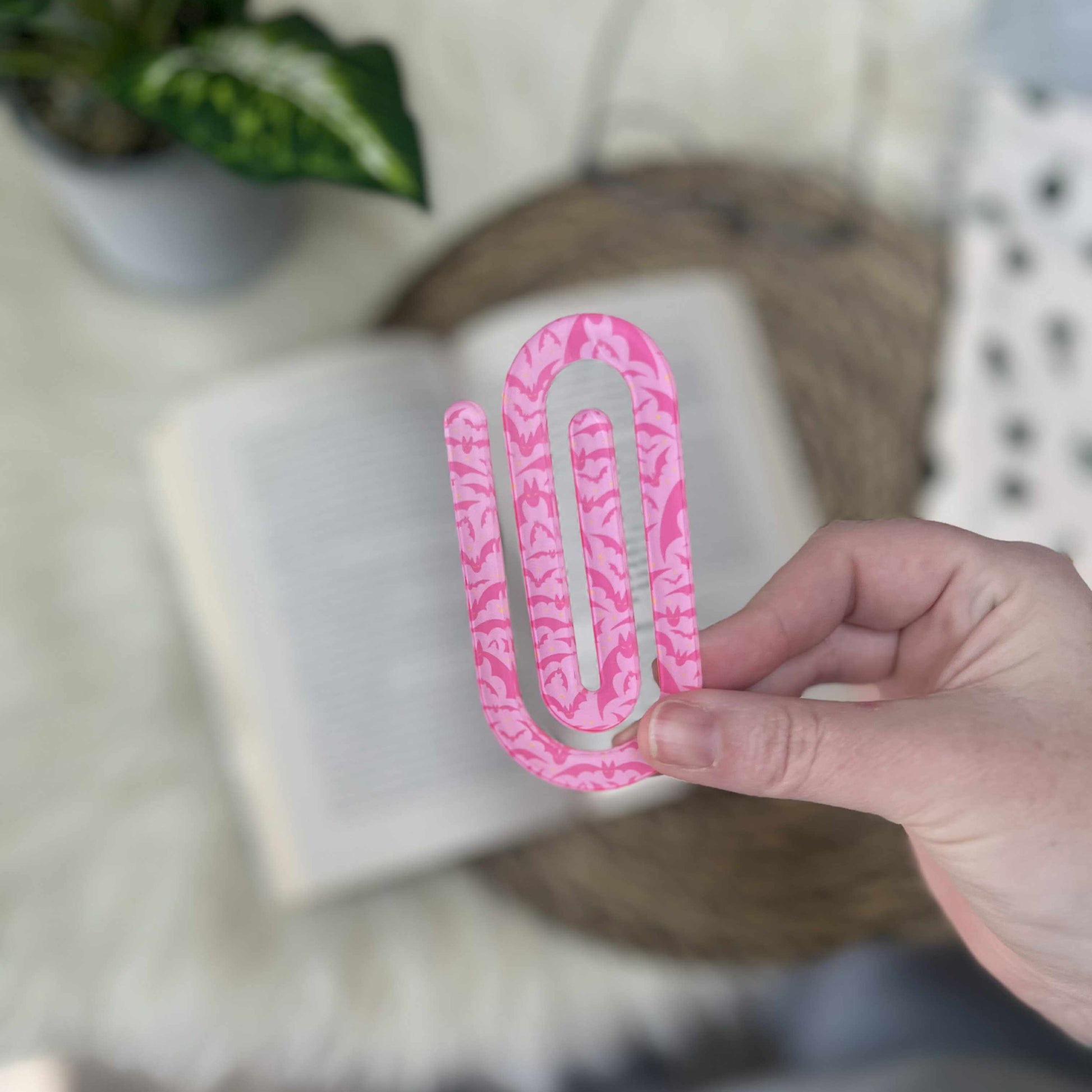Jumbo Acrylic Paperclips / Bookmarks - Pink Bats
