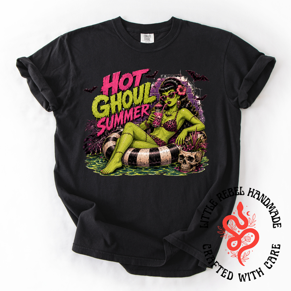 Hot Ghoul Summer - T Shirt
