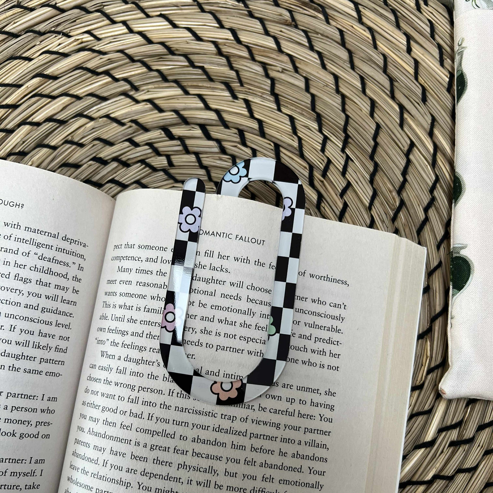 Jumbo Acrylic Paperclips / Bookmarks - Floral Checks