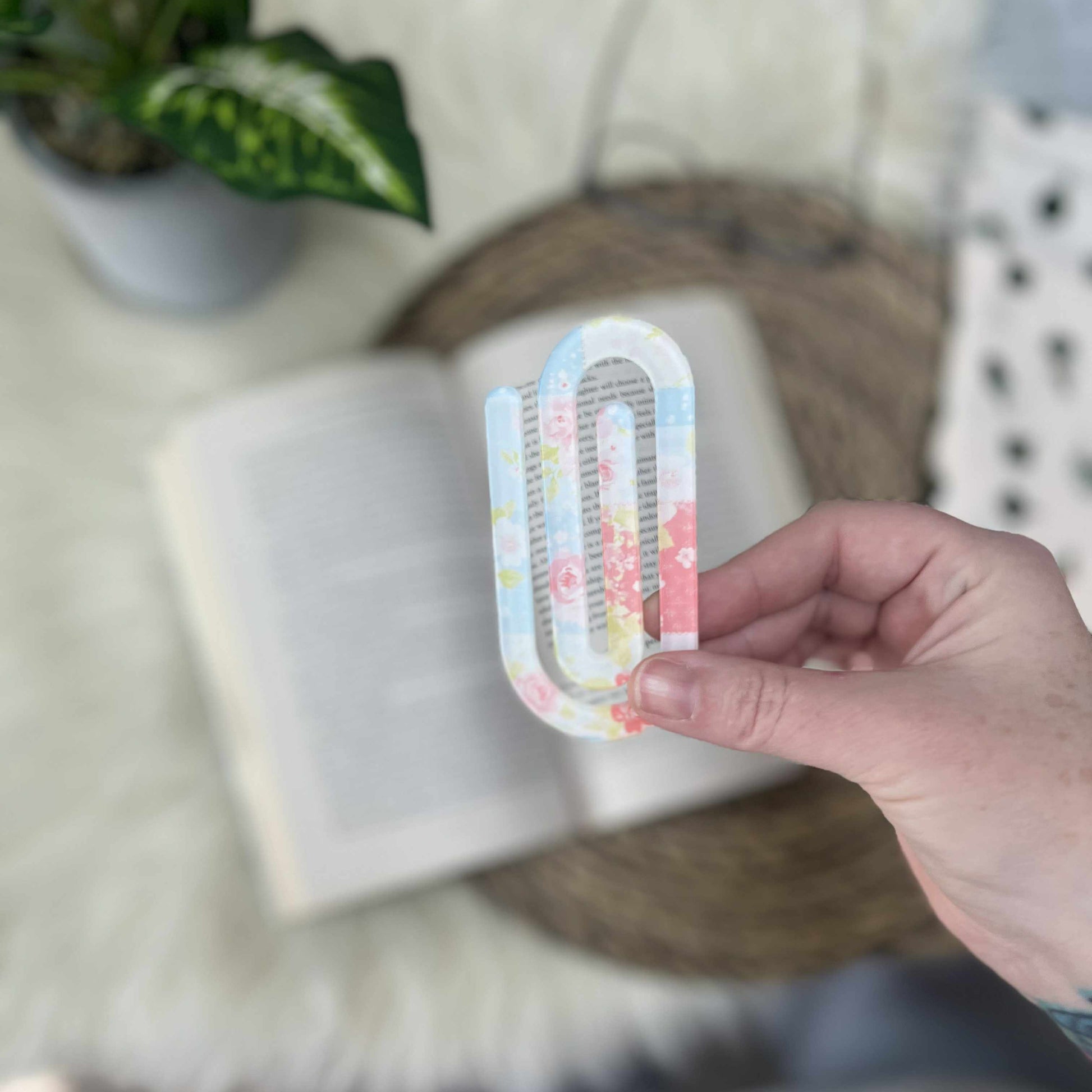 Jumbo Acrylic Paperclips / Bookmarks  Granny's Quilt