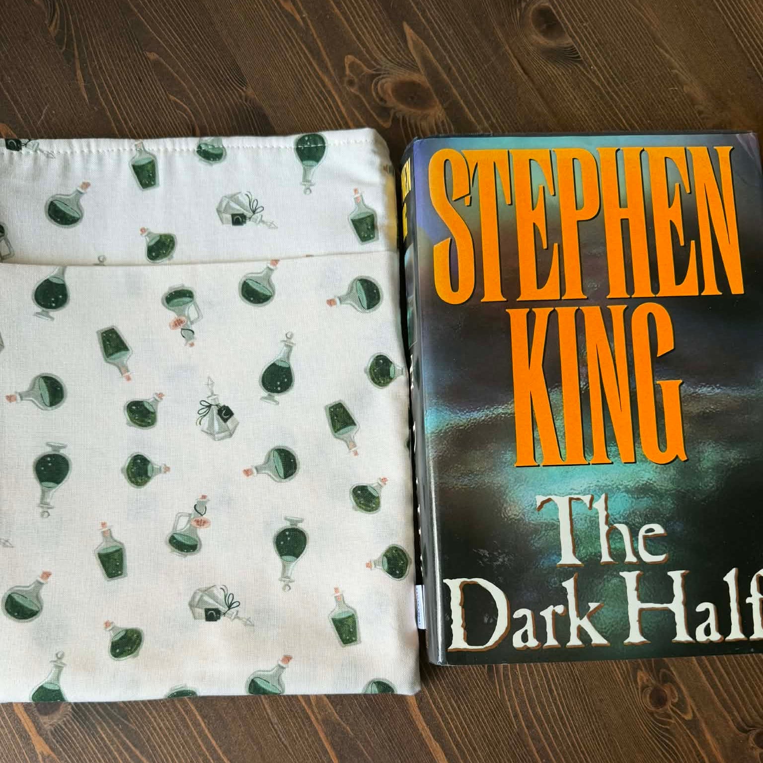 Large Book Sleeve - Potions